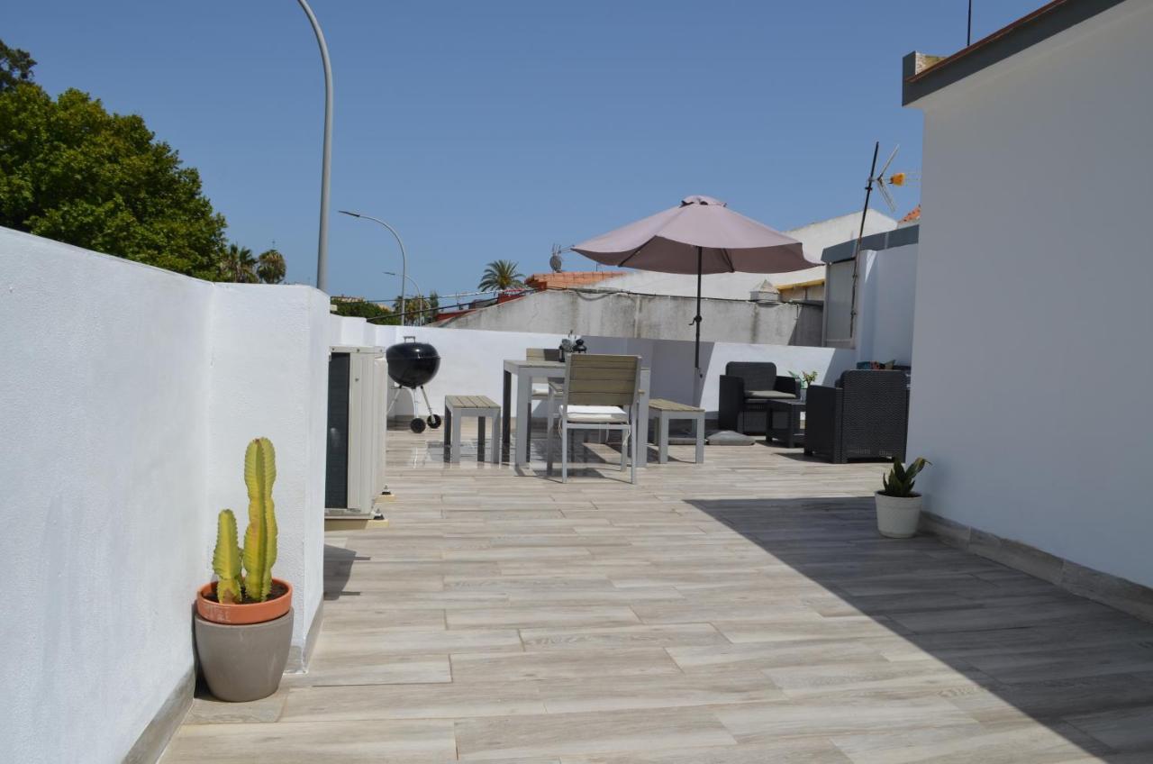 Pedregalejo Beach House มาลากา ภายนอก รูปภาพ