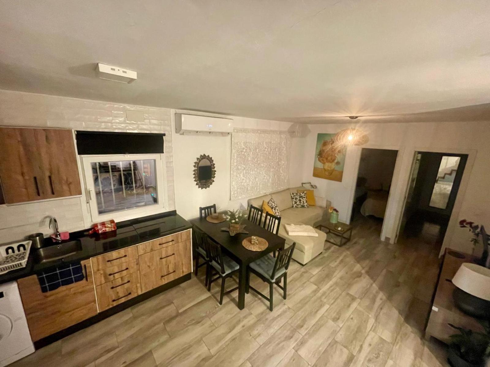 Pedregalejo Beach House มาลากา ภายนอก รูปภาพ